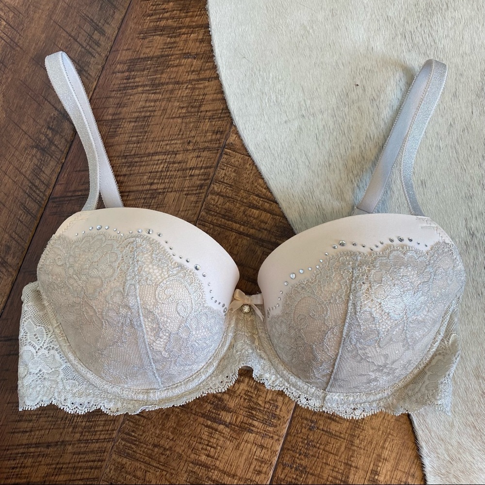 VS Embellished Dream Angels Lined Demi Bra